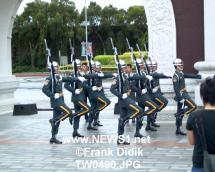thTW0490.JPG