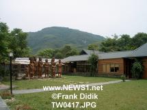 thTW0417.JPG