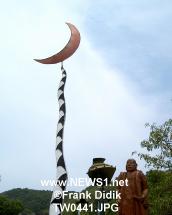 thTW0441.JPG